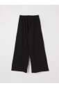 pantalon-a-jambes-larges