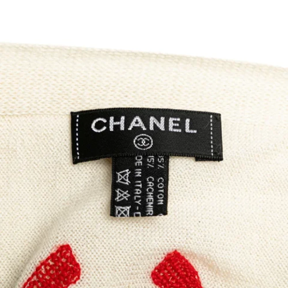 Chanel Vintage Pre-owned Cashmere scarves White Dames