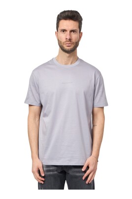 grey-t-shirts-and-polos