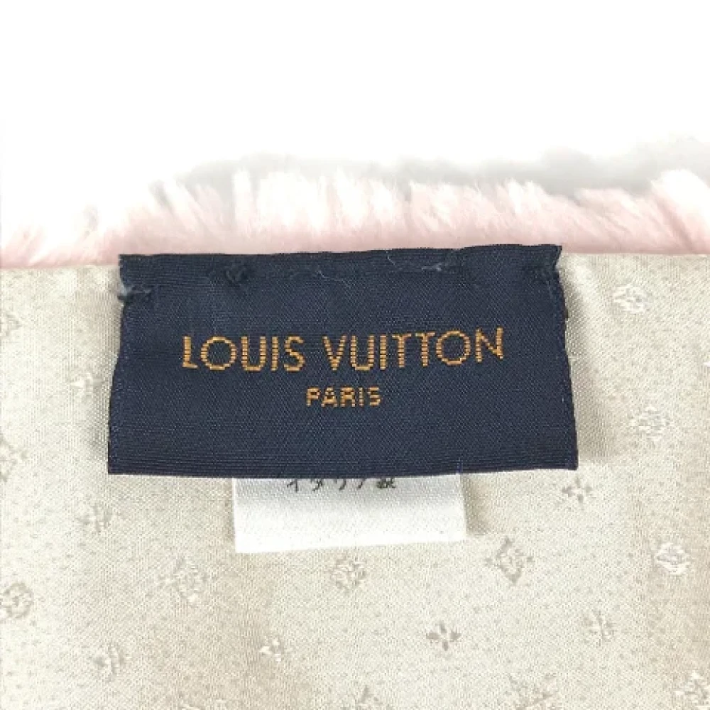 Louis Vuitton Vintage Pre-owned Fur scarves Beige Dames