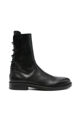 chaussures-noires-en-cuir-a-lacets-et-bout-pointu