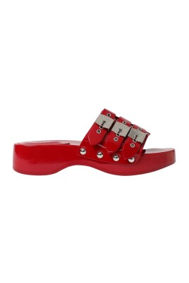 red-patent-heeled-platform-sandals