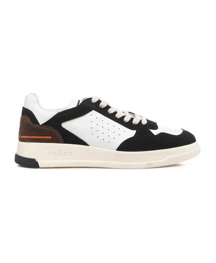 sneakers-a-talon-contrastant