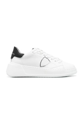 sneakers-basses-blanc-noir