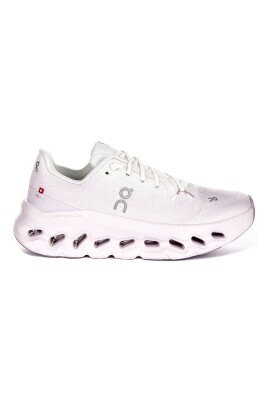 womens-pink-cloudtilt-sneakers