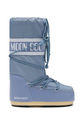 winter-boots-with-logo-print
