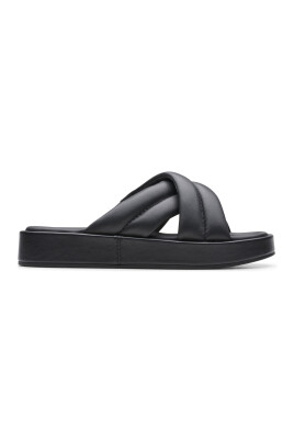 black-womens-slippers