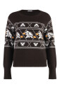 luxury-cashmere-sweater-ribbed-knit-edges