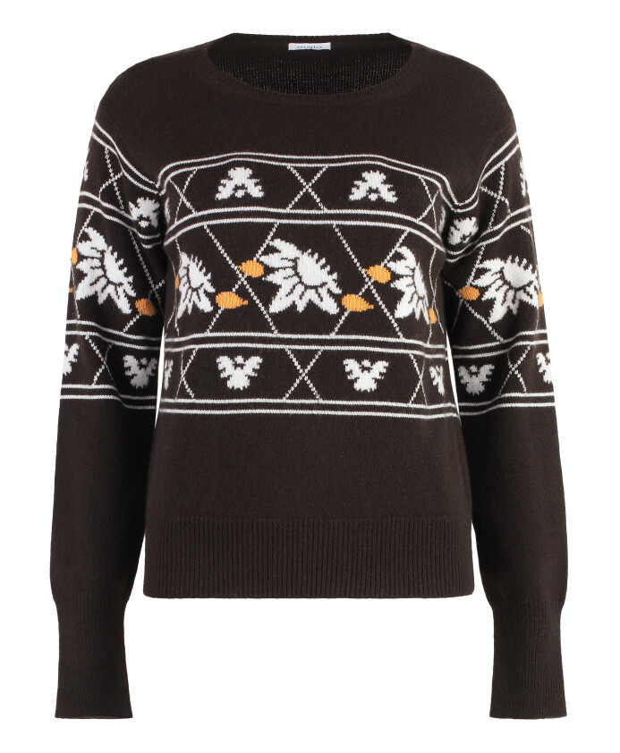 luxury-cashmere-sweater-ribbed-knit-edges