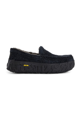 black-wool-vibram-wrap-tech-shoes