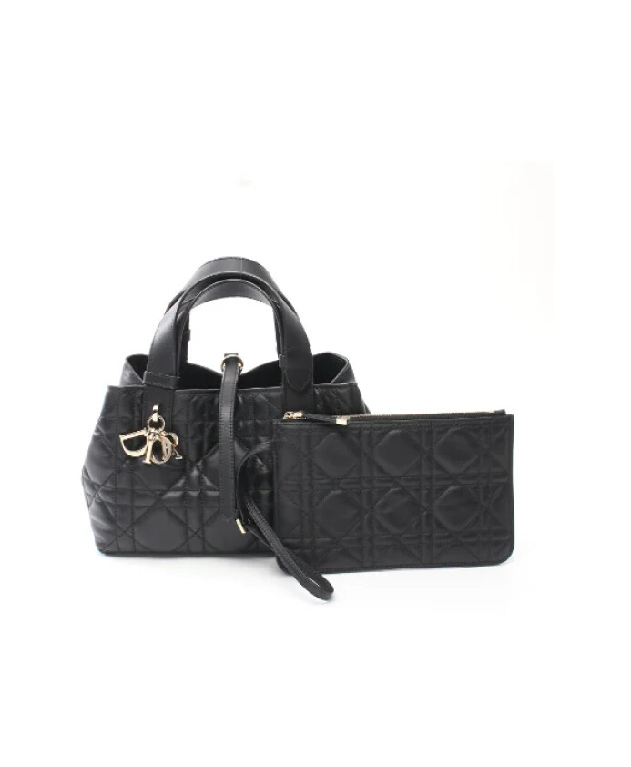 pre-owned-cuir-sacs-main