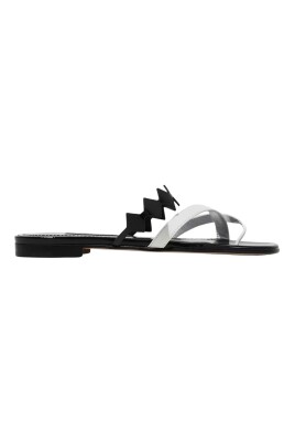 sandales-en-cuir-noir-et-blanc
