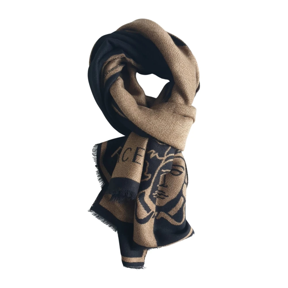 Accessories > Scarves > Winter Scarves - - Versace - Modalova