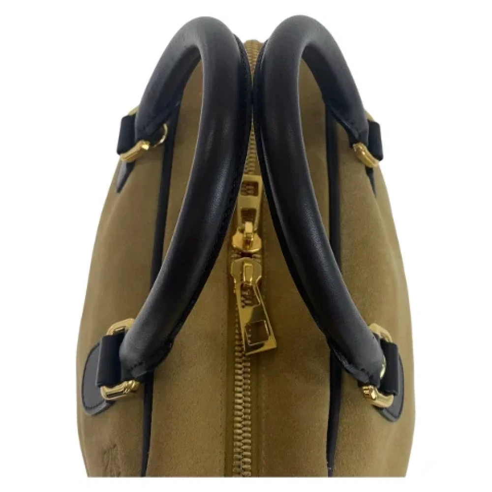 Loewe Pre-owned Leather handbags Beige Dames