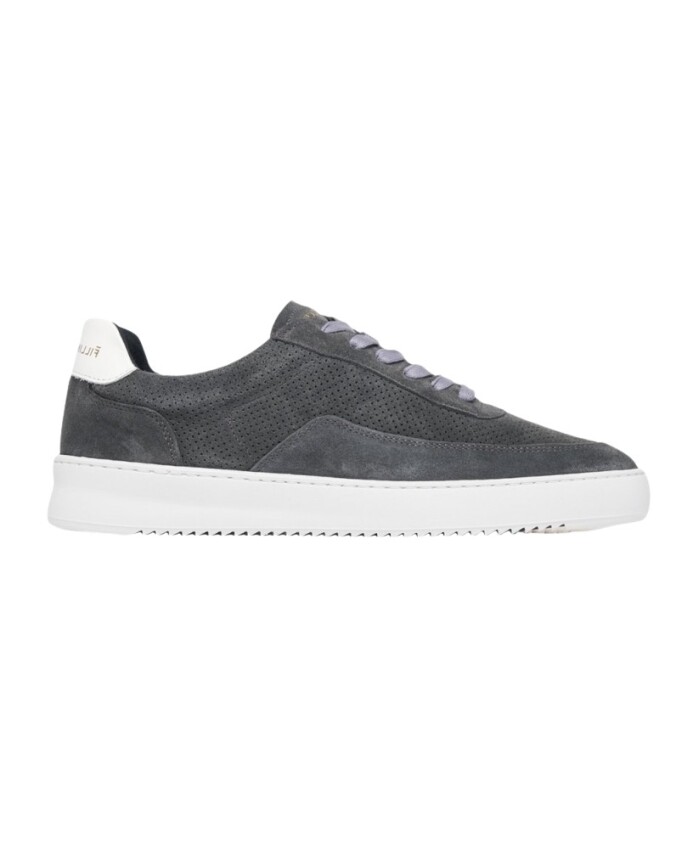 sneakers-gris-fonce-perforees