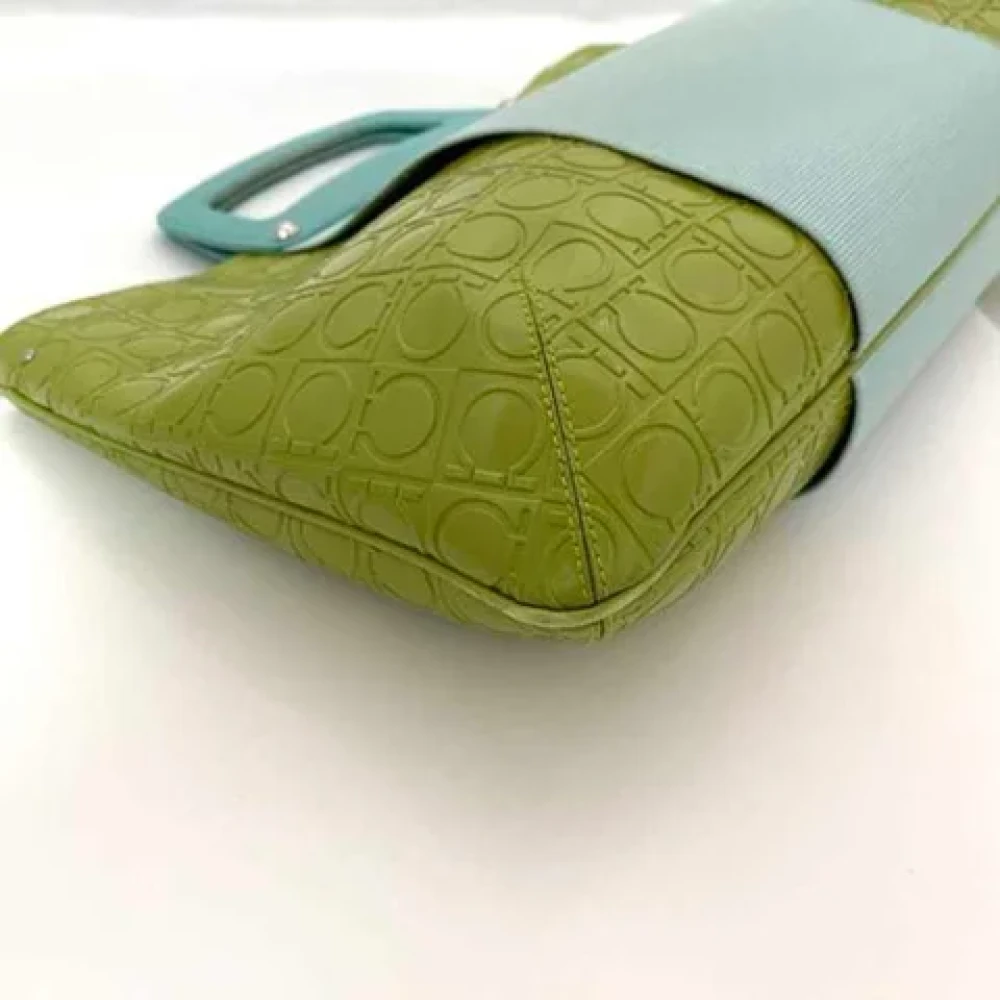 Salvatore Ferragamo Pre-owned Leather handbags Green Dames