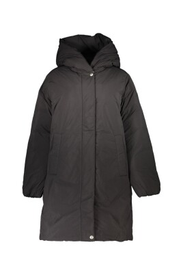 black-polyester-jacket-with-hood