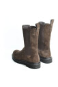 elegante-enkellaarsjes-in-bruin-suede