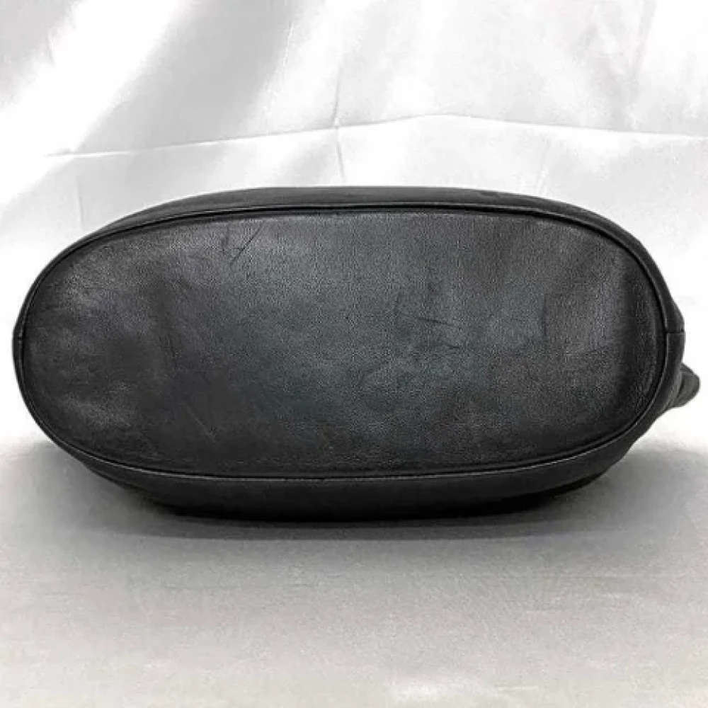 Loewe Pre-owned Leather shoulder-bags Black Dames