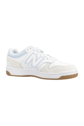 sneakers-sportives-pour-un-style-actif