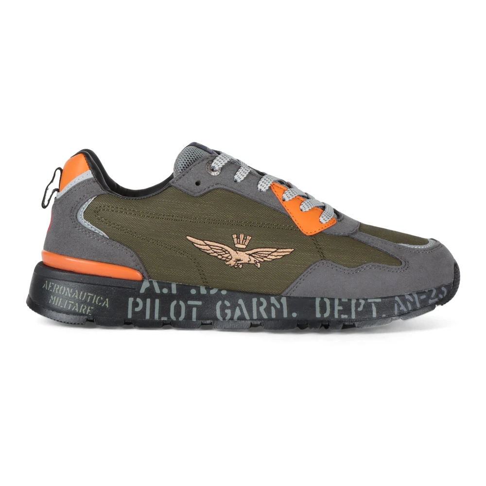Aeronautica Militare Geborduurde Logo Sneakers van Stof en Eco-Leer Heren Schoenen Groen