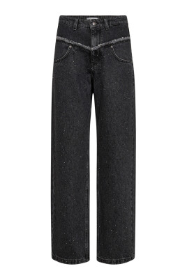 stone-block-jeans-with-raw-edge
