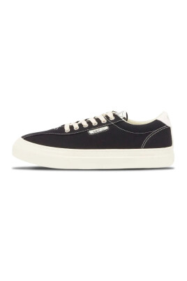 sneakers-cup-en-toile-noire-design-elegant