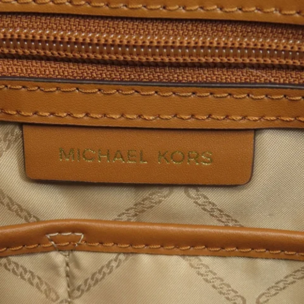 Michael Kors Pre-owned Plastic shoulder-bags White Dames