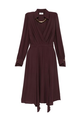robe-bordeaux-aw25-elegante-confortable