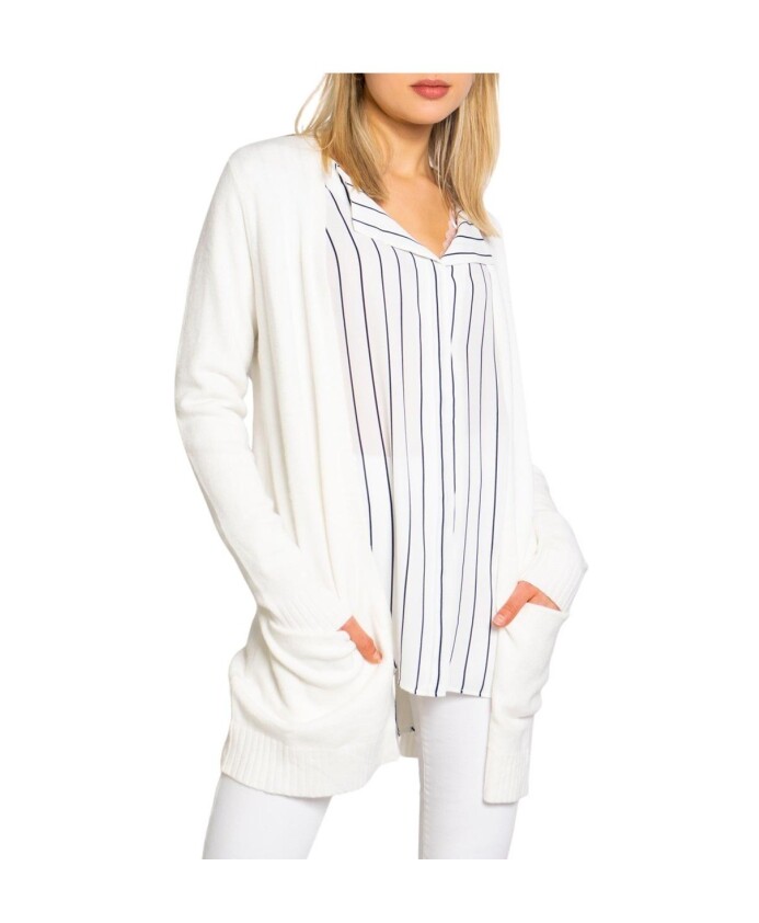 gilet-blanc-en-tricot-a-ouverture-frontale
