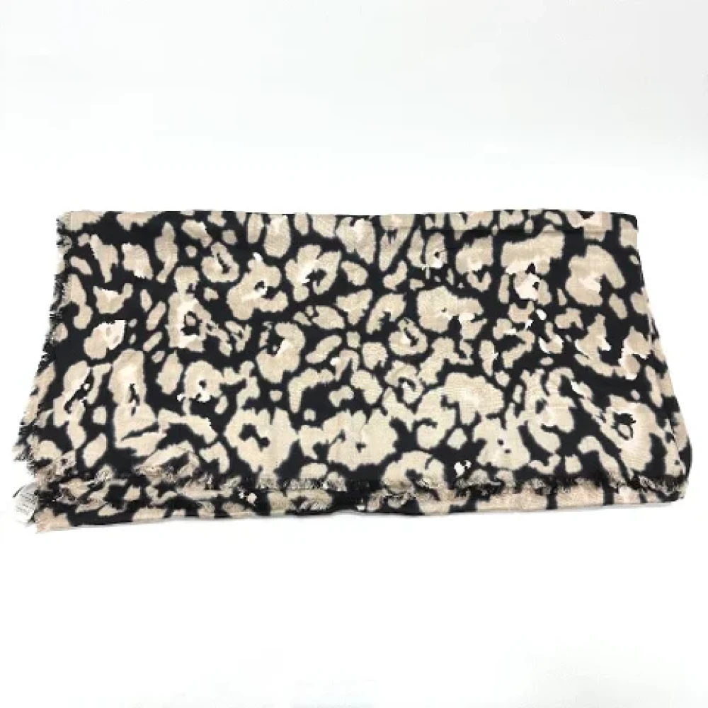 Dior Vintage Pre-owned Silk scarves Beige Dames