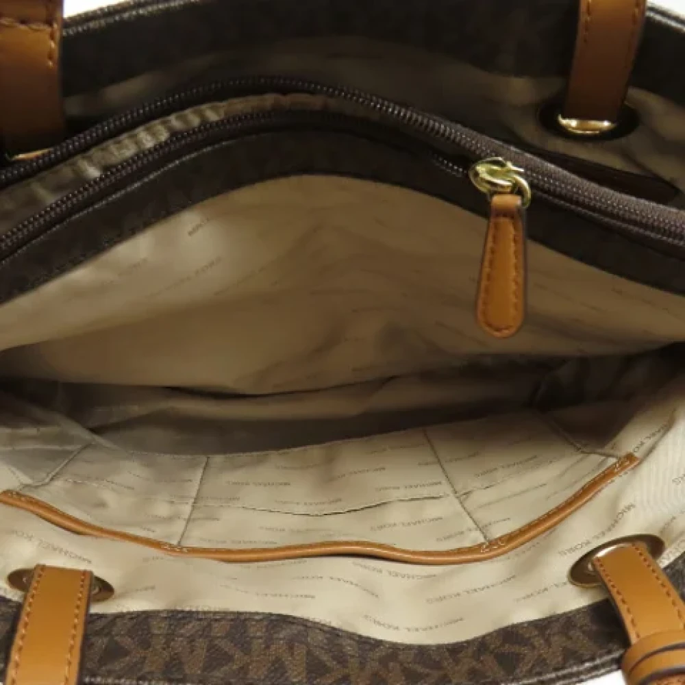 Michael Kors Pre-owned Fabric handbags Brown Dames
