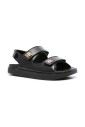 black-sandals-with-4g-motif-design