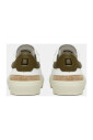 sneakers-blanches-avec-details-vert-militaire
