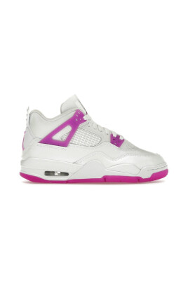 retro-hyper-violet-sneakers
