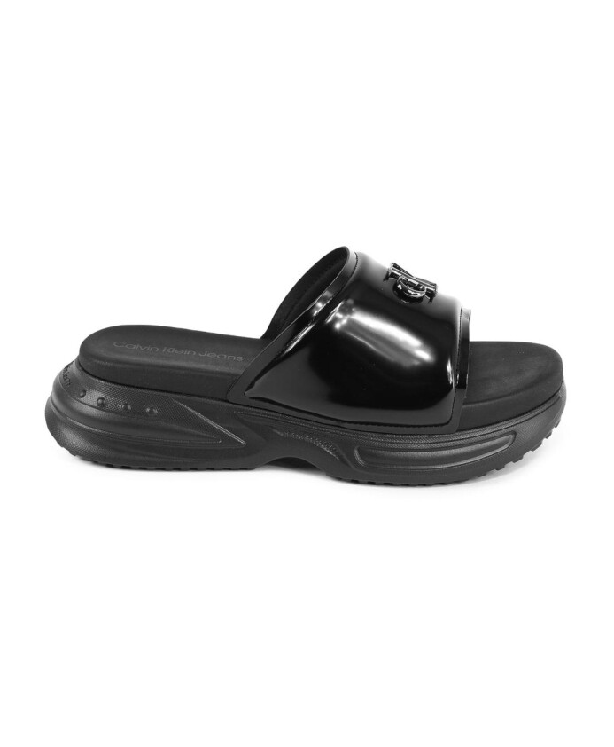 sandales-noires-pour-femmes