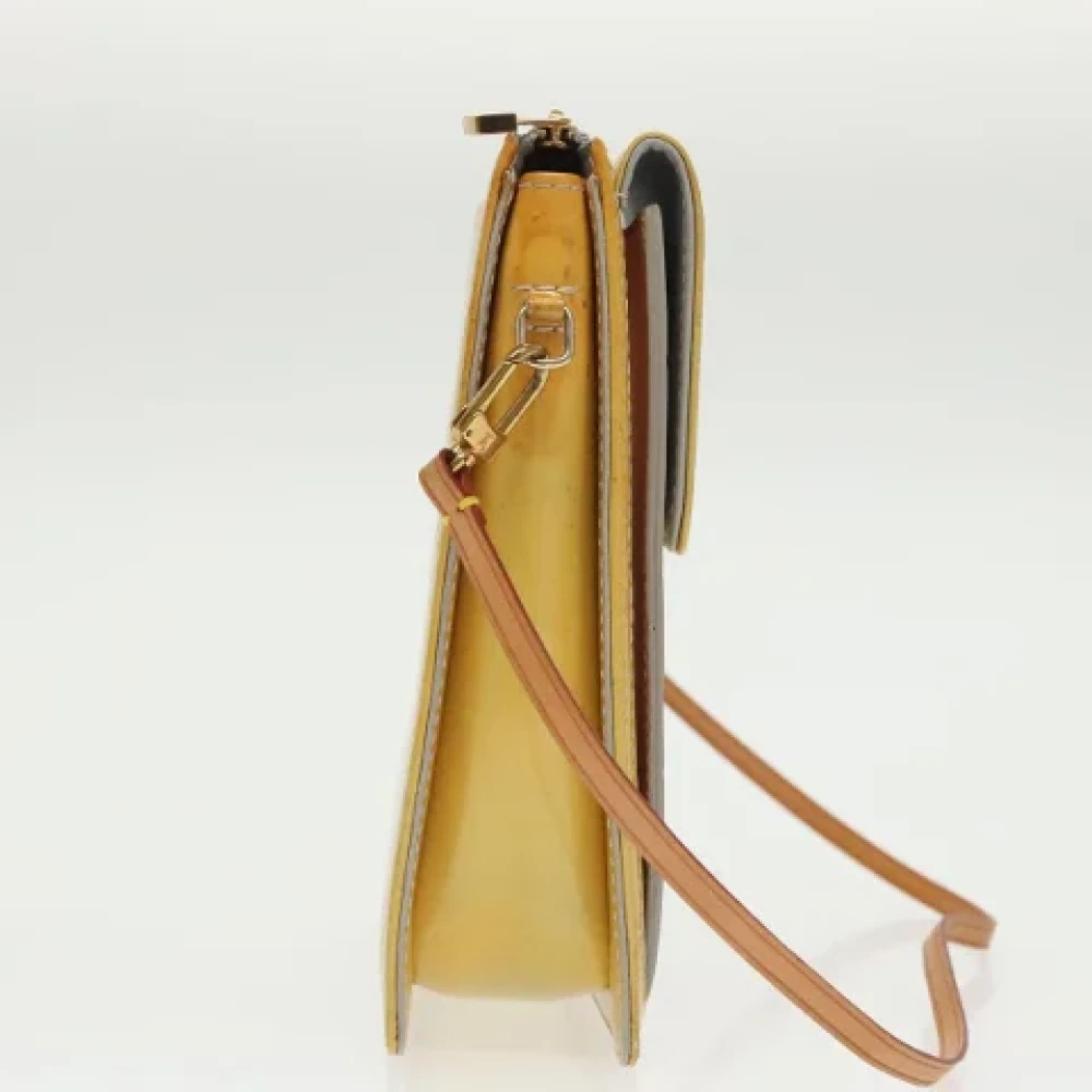 Louis Vuitton Vintage Pre-owned Leather shoulder-bags Yellow Dames