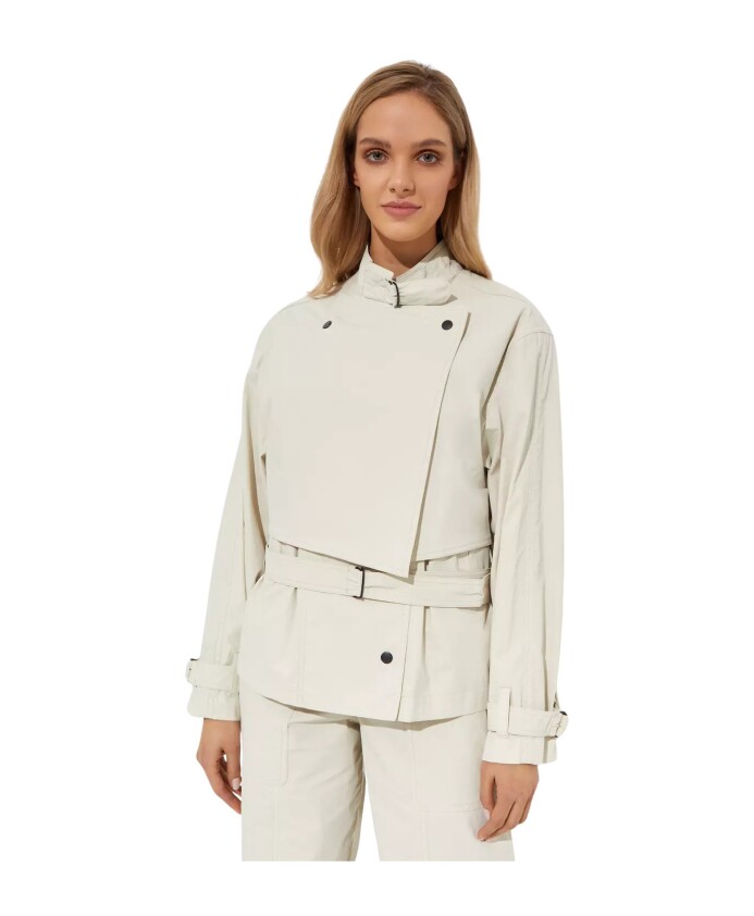 korte-beige-trenchcoat