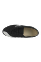 retro-canvas-sneakers