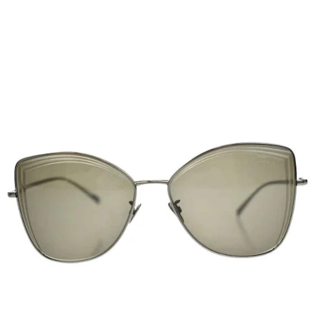 Chanel Vintage Pre-owned Metal sunglasses Gray Dames