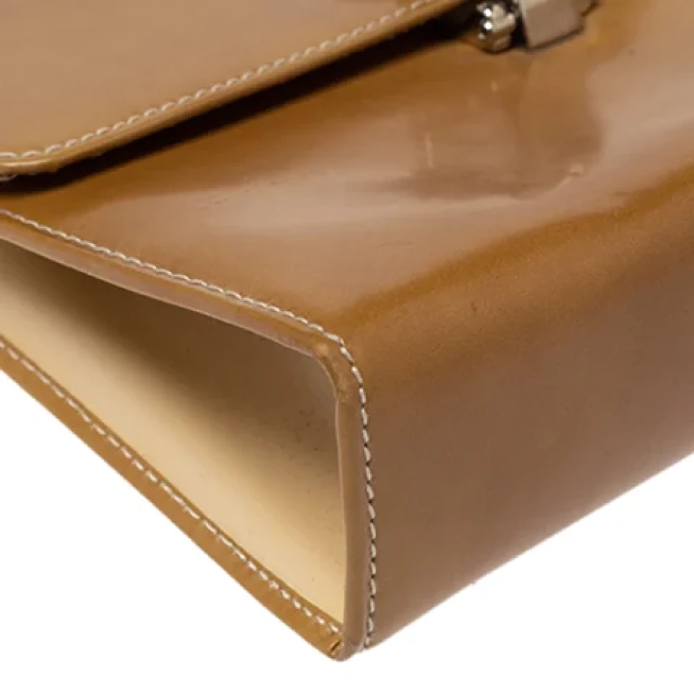 Salvatore Ferragamo Pre-owned Leather clutches Brown Dames