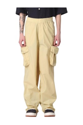pantalon-cargo-beige-style-contemporain