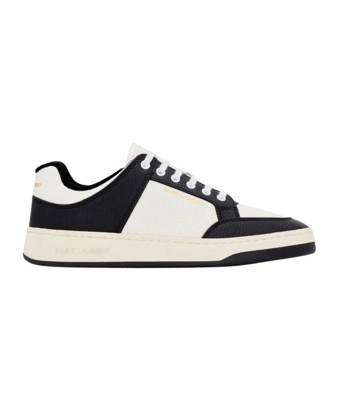 lace-up-sneakers