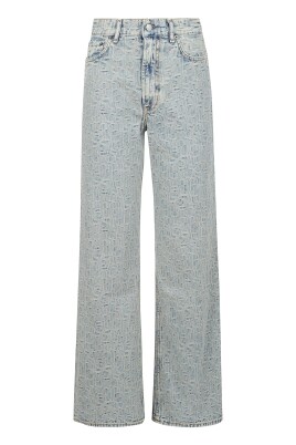 jean-monogramme-coupe-decontractee