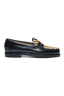 brushed-leather-moccasin-with-rubber-sole