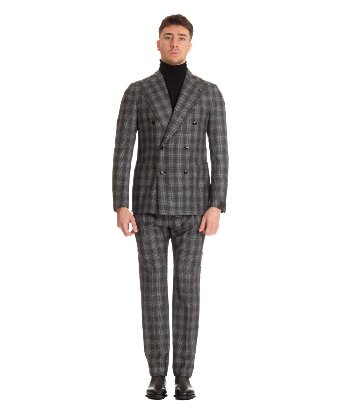 double-breasted-suit-set