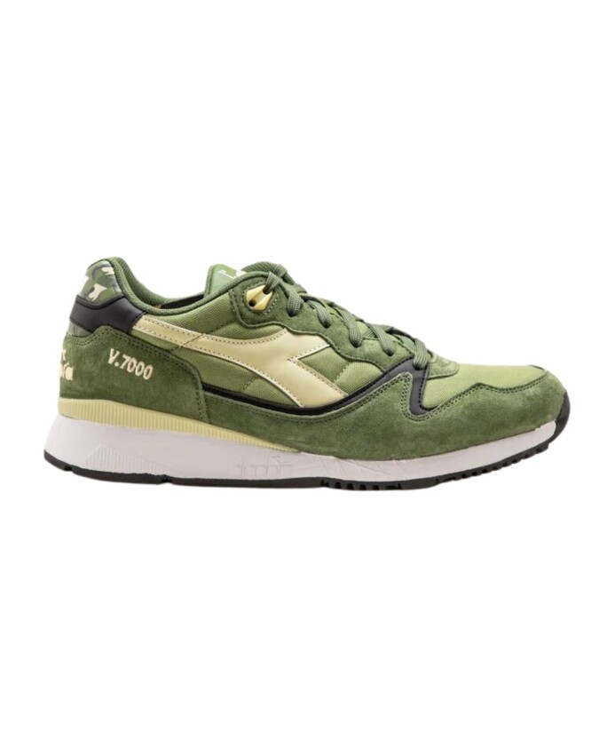 green-leather-sneaker-v7000