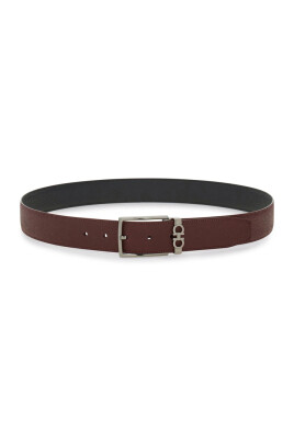 red-pin-buckle-belt-with-adjustable-fit