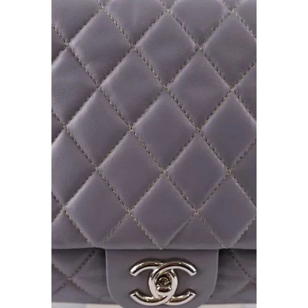Chanel Vintage Pre-owned Leather shoulder-bags Gray Dames