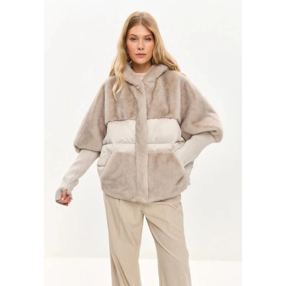 Cesare Gaspari Oversized Faux Fur Jacket Ivory Beige Dames
